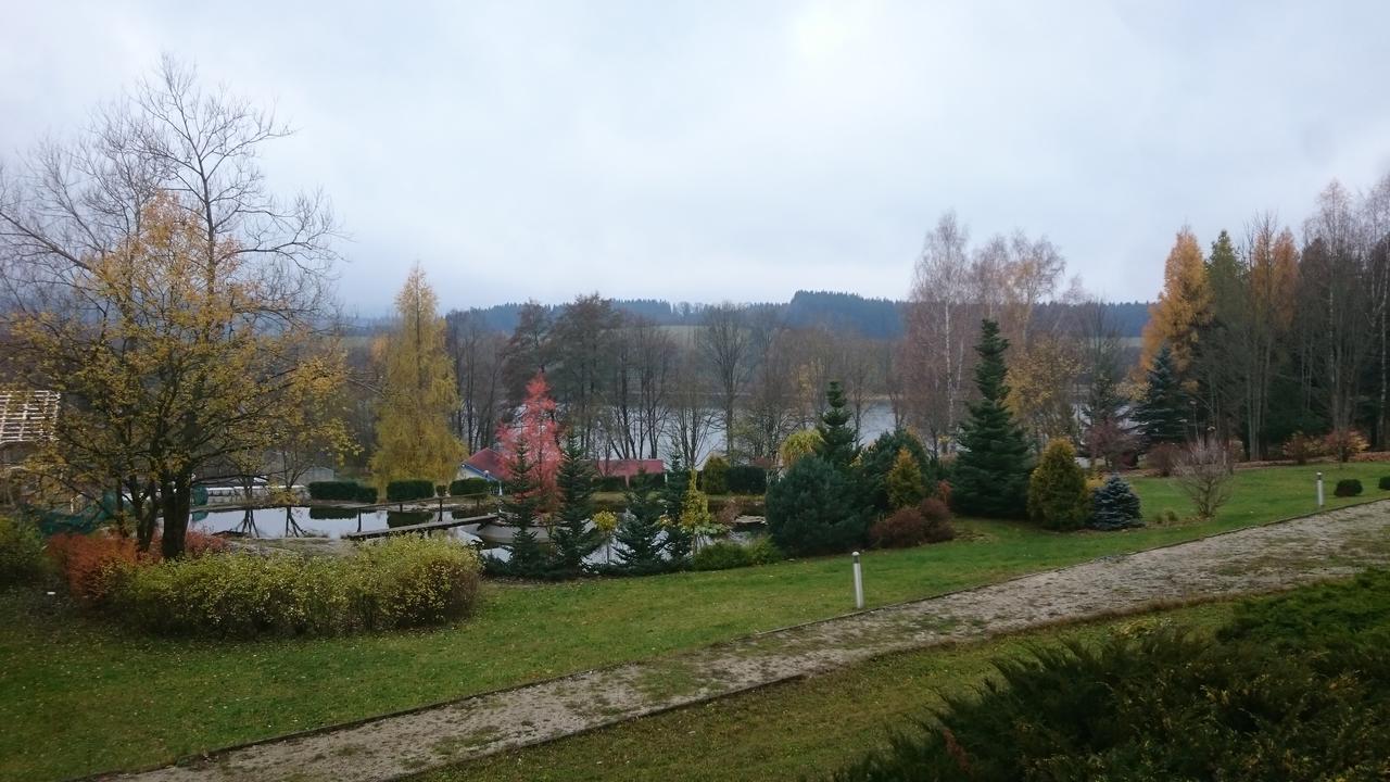 Lipno Wellness - Frymburk Hotel Private Family Room Buitenkant foto